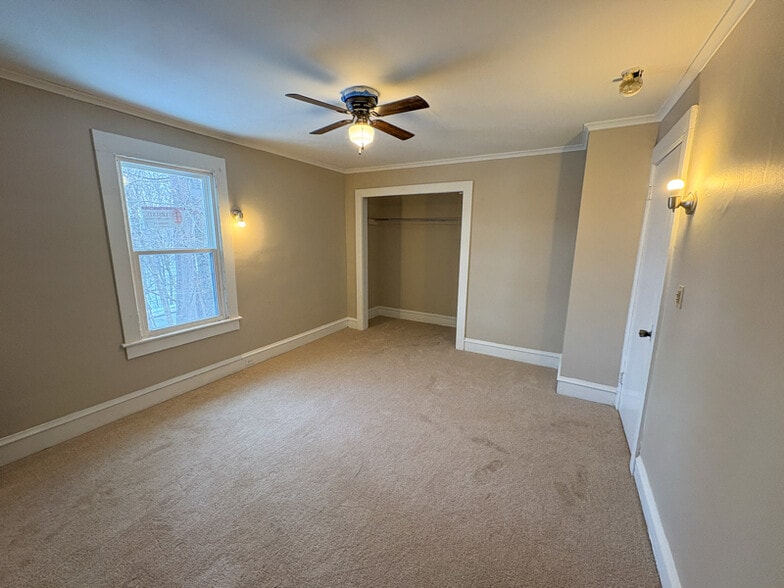 Building Photo - 1755 Adams Ave