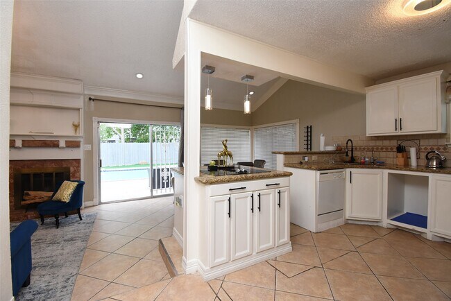 Building Photo - 7726 Miller Glen Ln