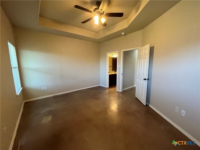 Building Photo - 170 Joanne Cv