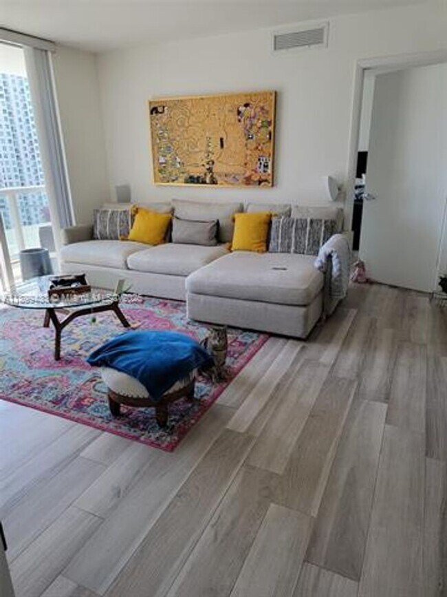 Building Photo - 50 Biscayne Blvd