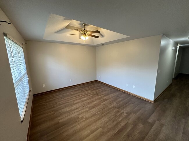 Building Photo - 413 Blake Anthony Dr