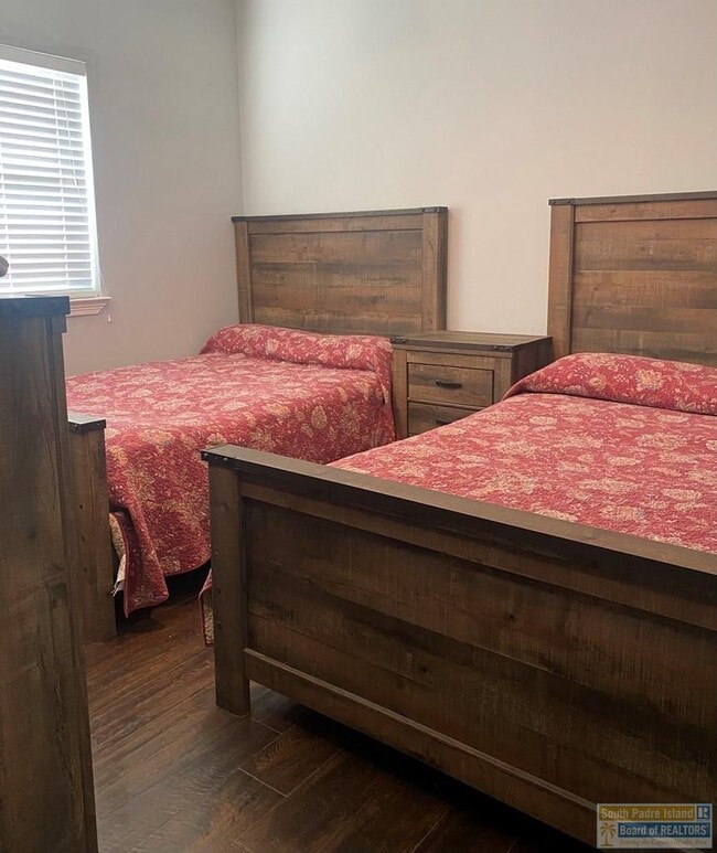 Building Photo - 125 E Morningside Dr