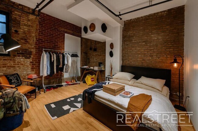 Floorplan - 337 Kent Avenue