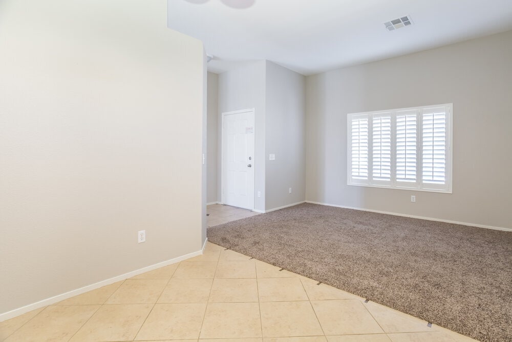 Building Photo - 2113 Annbriar Ave