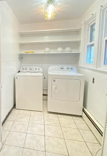 Building Photo - 848 Quincy Ave