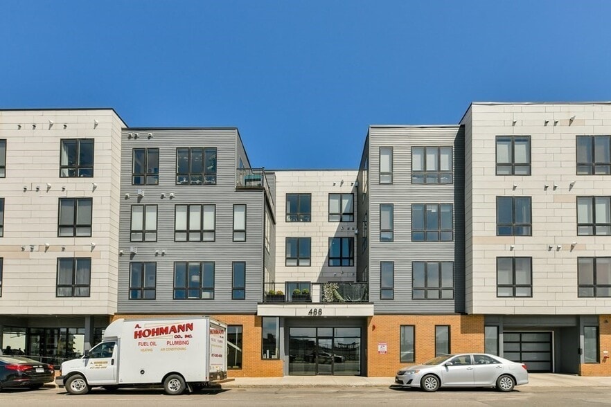 Building Photo - 488 Dorchester Ave