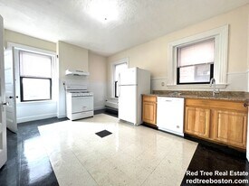 Building Photo - 5 Glen Rd