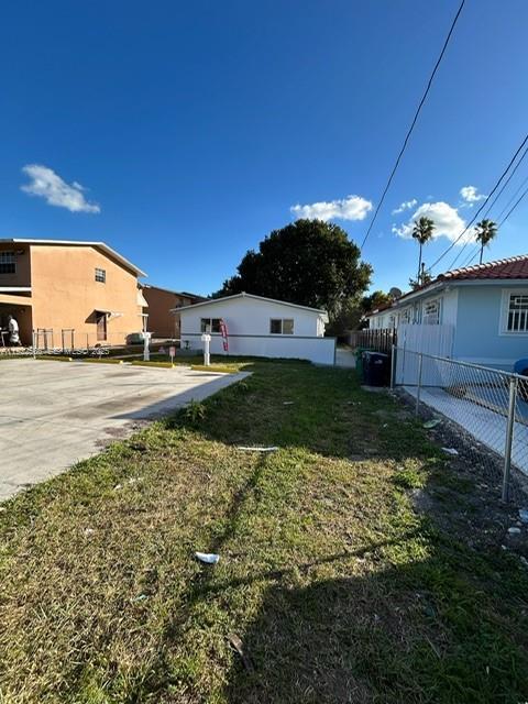 Building Photo - 7154 SW 22nd St