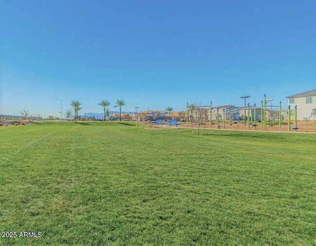 Building Photo - 3916 S 58th Ln