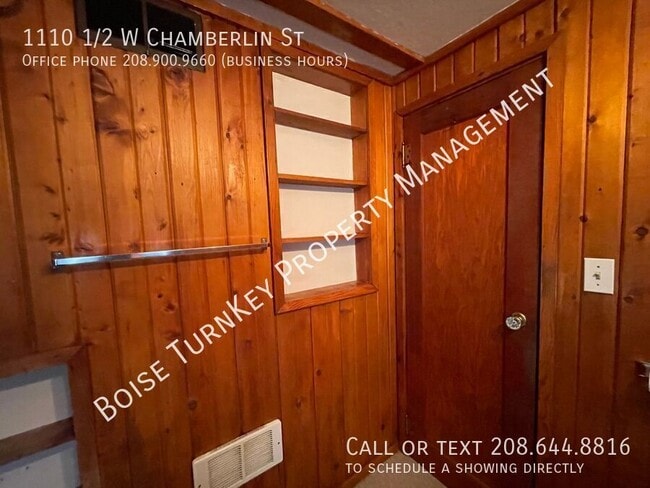 Building Photo - 1110 W Chamberlin St