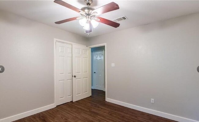 Building Photo - 2702 Little Valley Cove