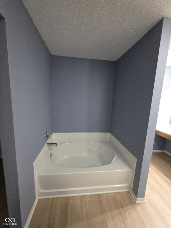 Building Photo - 14283 Refreshing Garden Ln