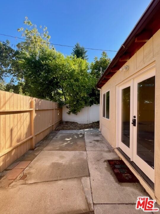 Building Photo - 11151 Sarah St