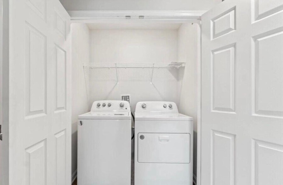 Building Photo - 201 Baker Dr