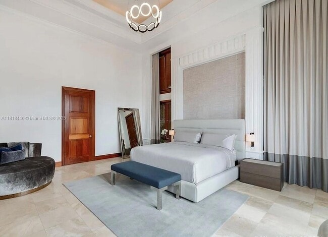 Building Photo - 432 S Hibiscus Dr