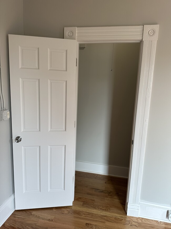 Building Photo - 278 Douglas-3