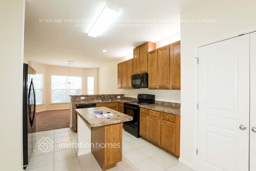 Building Photo - 1217 Hammond Dr