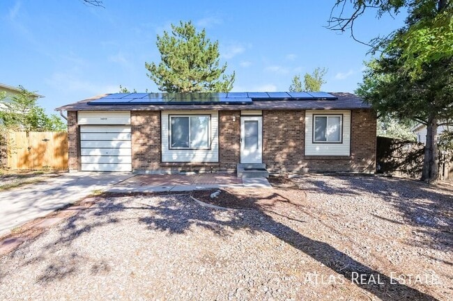 Building Photo - 14955 E Columbia Dr