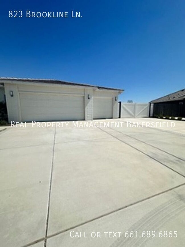 Building Photo - 823 Brookline Ln