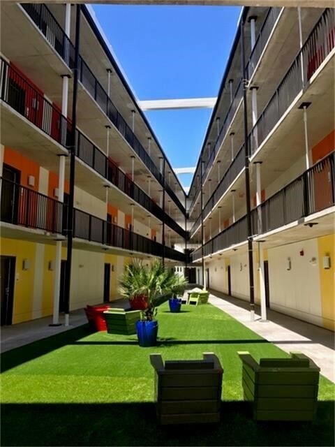 Building Photo - 3550 Main St