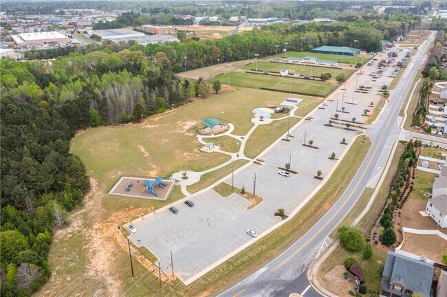 Building Photo - 360 Paulownia Cir