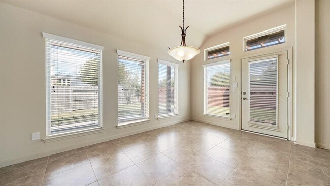 Building Photo - 5903 Falling Briar Lane