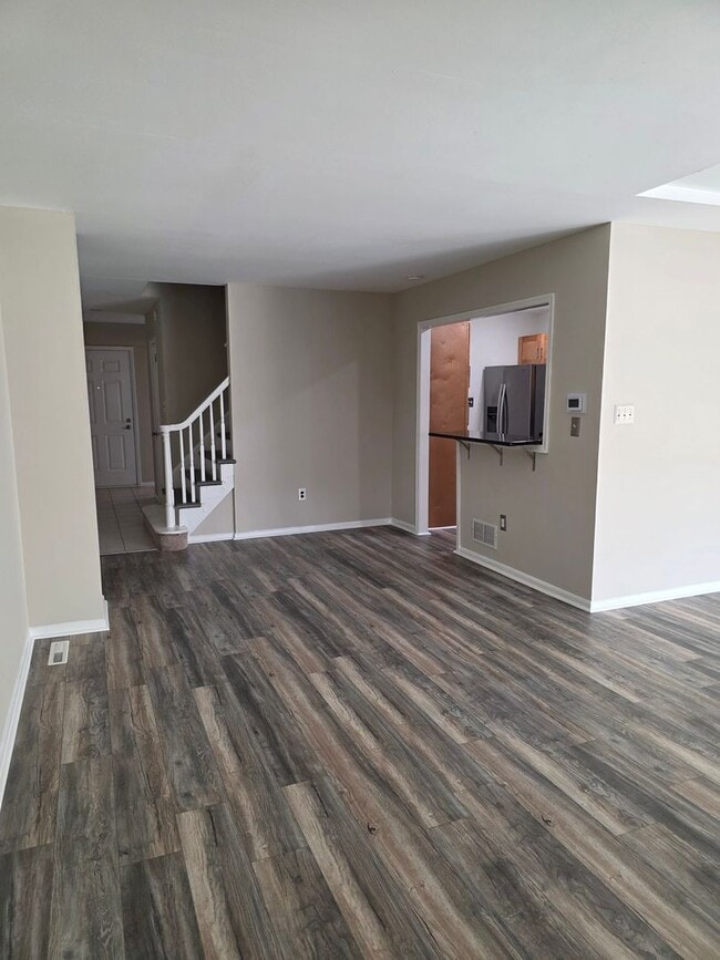 Building Photo - Green Valley Community off Kirkwood Highway