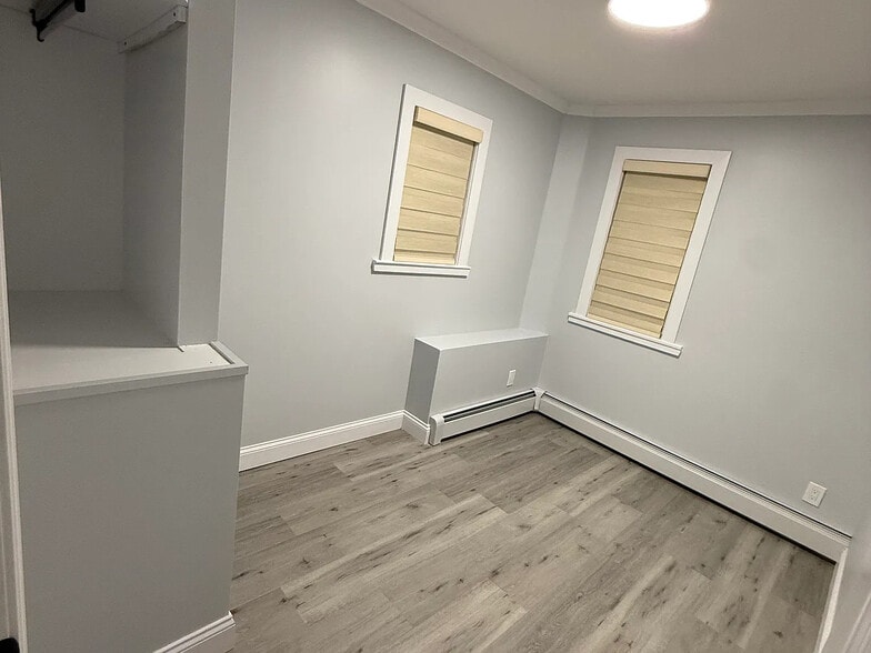 Room 1 - 20709 34th Ave