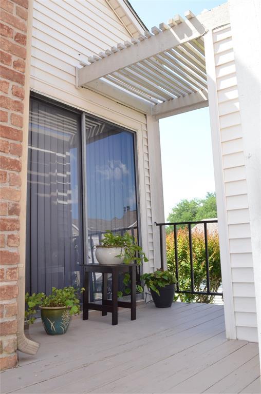 Building Photo - 10176 Oakberry St