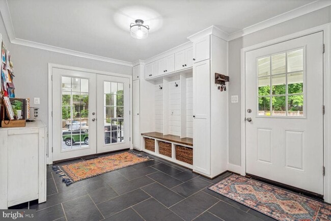 Building Photo - 2502 Duxbury Pl