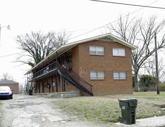 Primary Photo - Gaston Apartments