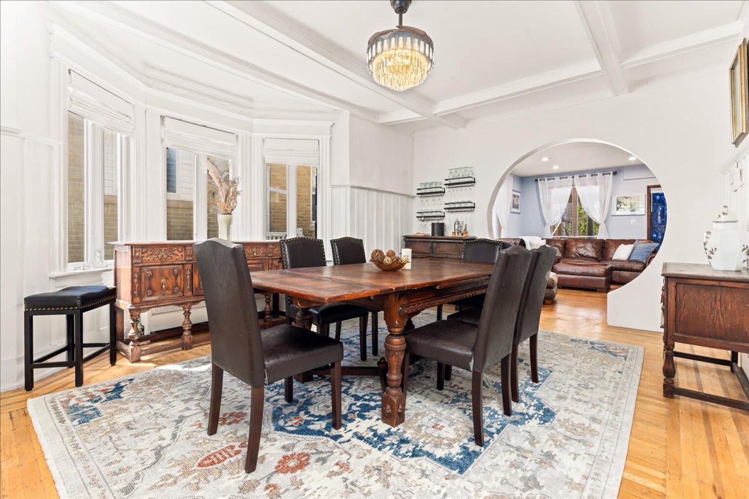 Building Photo - 27 S Oakland Ave