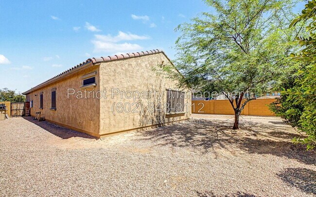 Building Photo - 19530 N 260th Dr