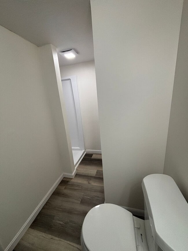 Building Photo - 4 Bed / 2 Bath – Fully Rehabbed Home with 2.5-Car Garage & Large Yard!