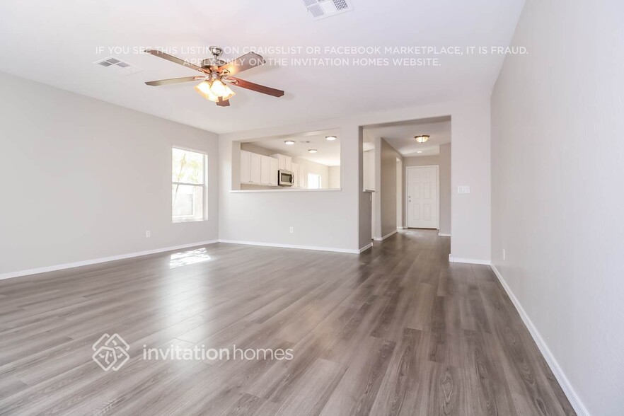 Building Photo - 11558 W Retheford Rd