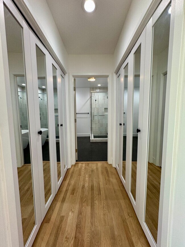 Building Photo - Turnkey Home