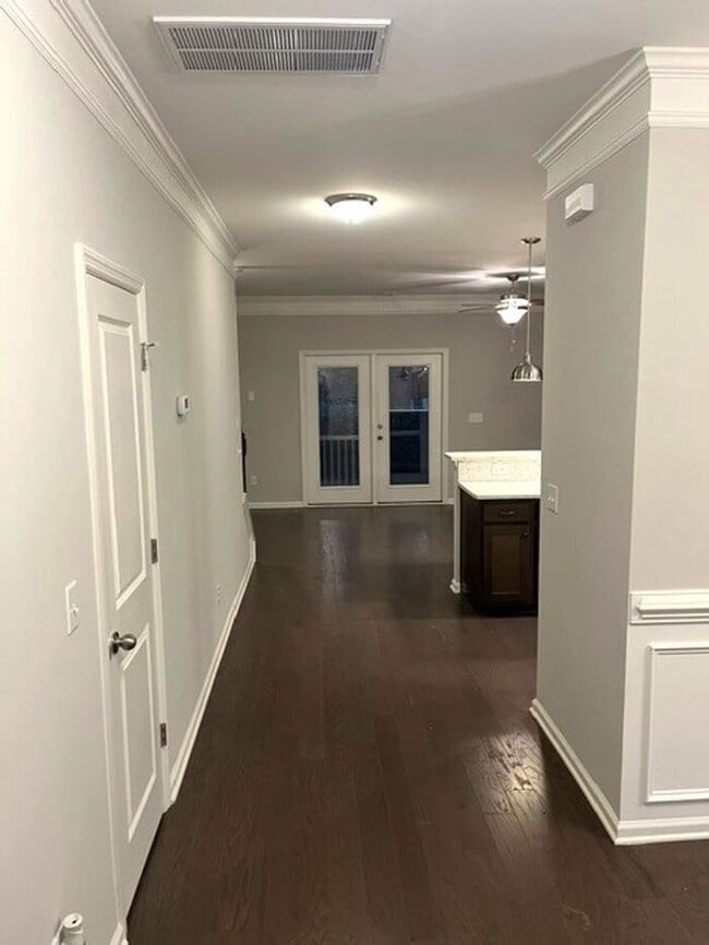 Building Photo - Coming Soon - Lovely 2 Bedroom 2.5 Bath Townhome in Goose Creek!