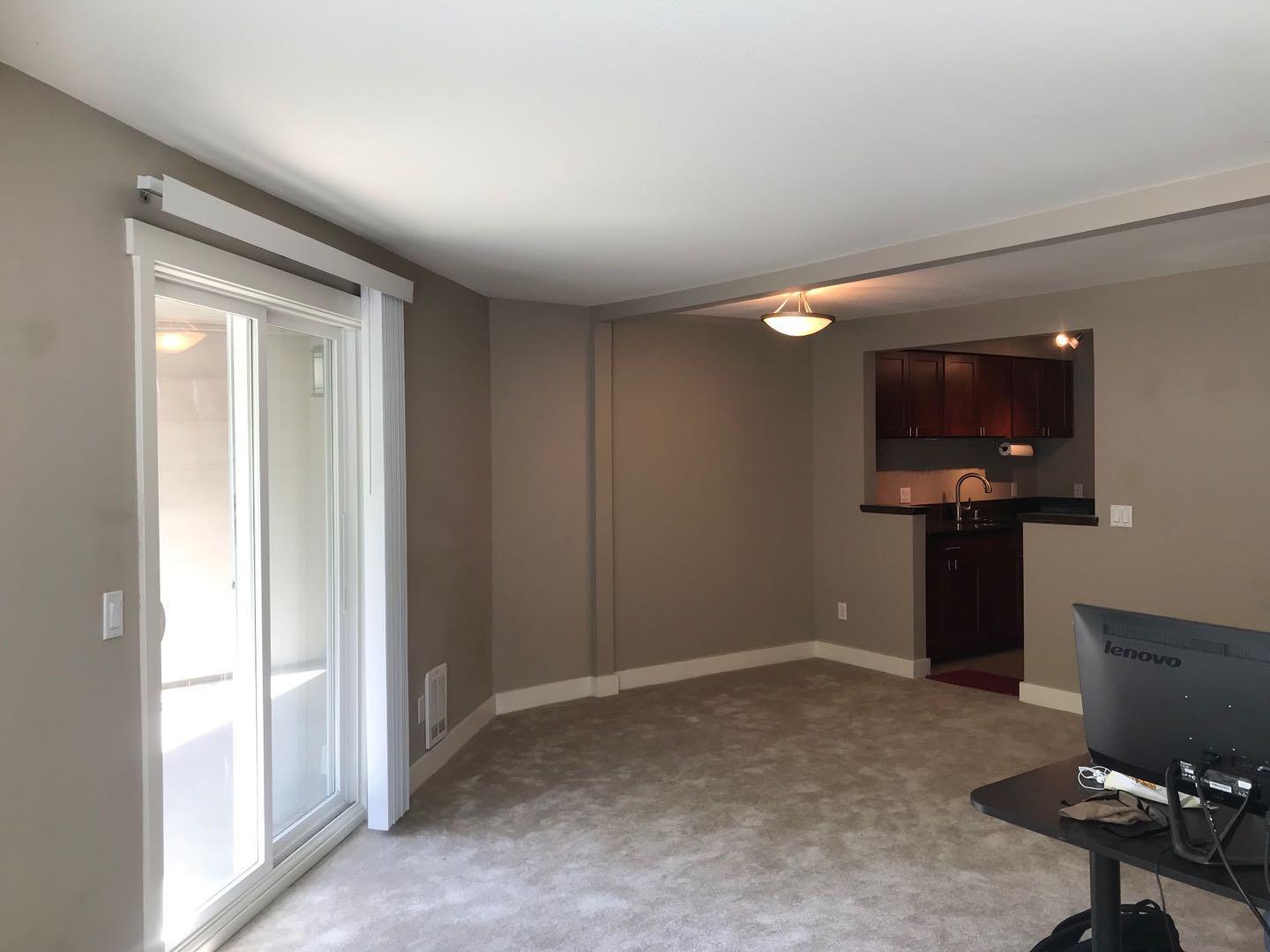 Building Photo - 15819 NE Leary Way
