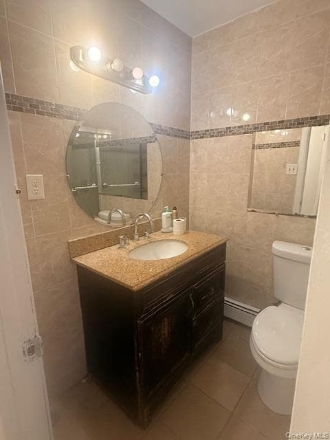 Building Photo - 42-44-44 Elbertson St