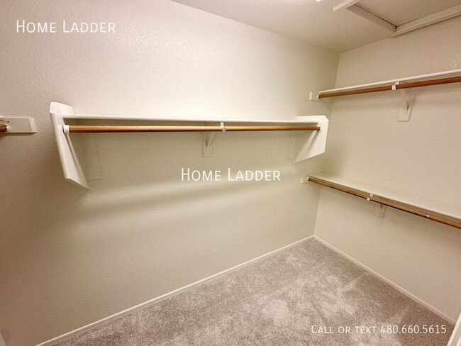 Building Photo - 4307 S Rim Ct