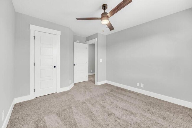 Building Photo - 1505 Jonathan Wade Cir