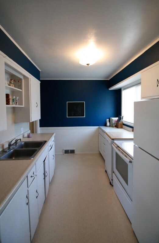 Building Photo - 212 E 1100 S