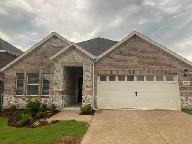 Building Photo - 1902 Canyon Ln