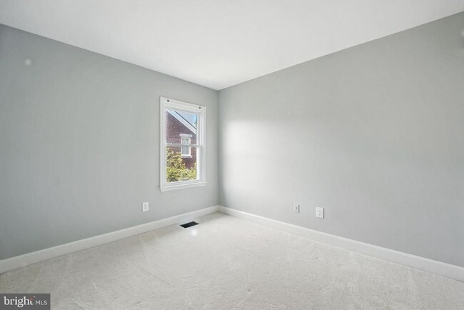 Building Photo - 3911 Courtland Cir
