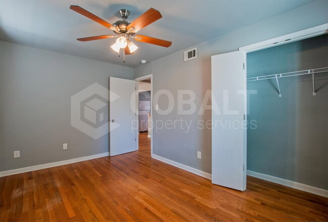 Building Photo - 271 Glen Iris Dr NE