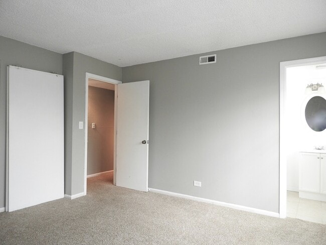 Building Photo - 9370 E Girard Ave