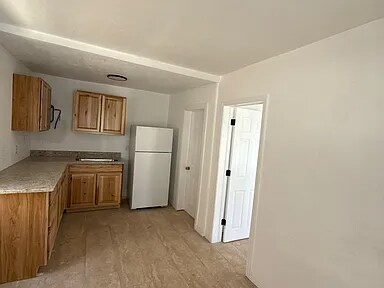 Building Photo - 310 Park St