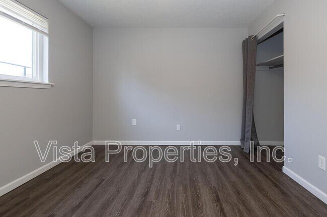 Building Photo - 4806 Saddlebrook Ln