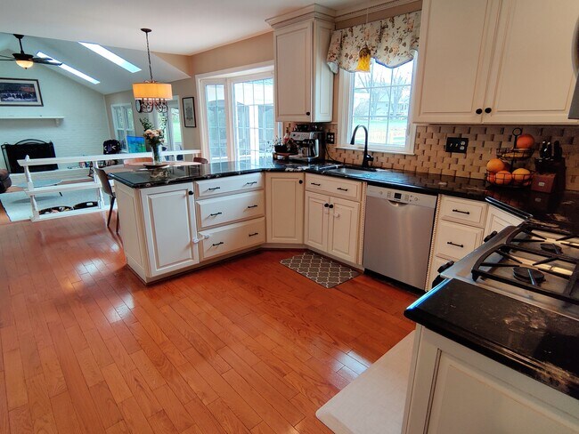 Building Photo - 12761 Flat Meadow Ln