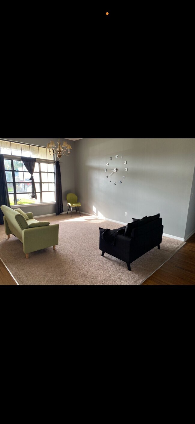 Building Photo - 2736 Maple Durham Dr